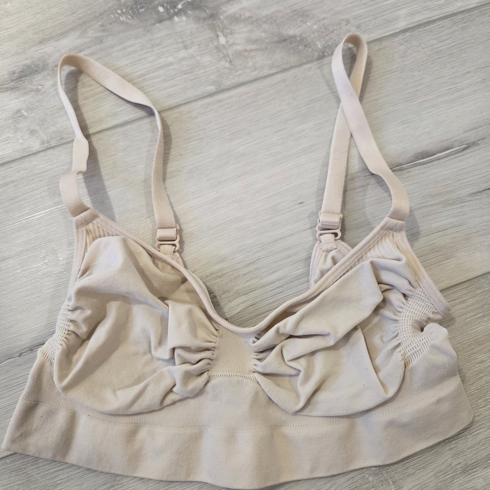 SKIMS Tan Seamless Sculpt Bralette